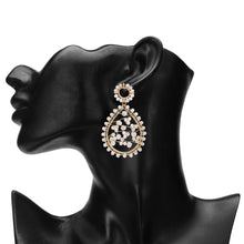 Load image into Gallery viewer, TRIBAL ZONE DESGINER TEAR DROP EARRING
