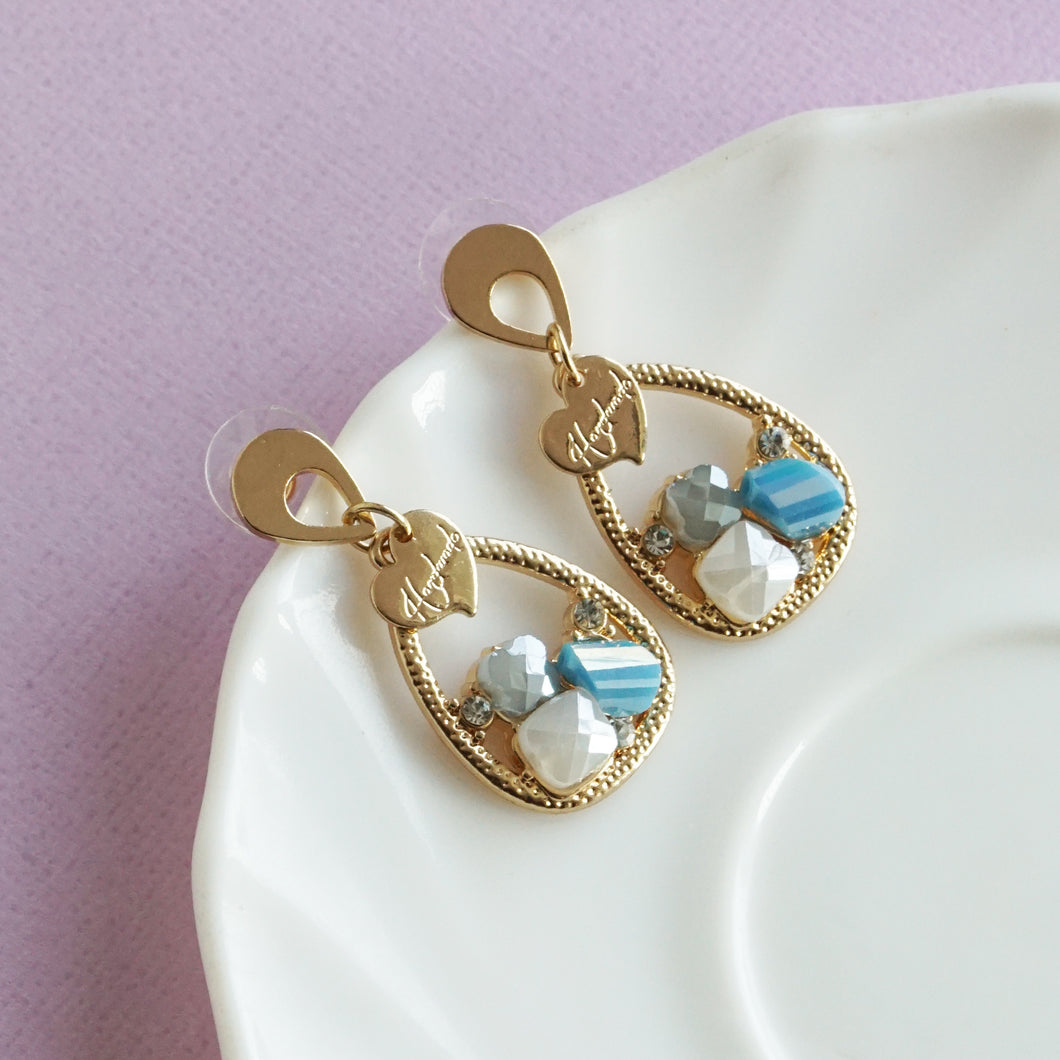 TRIBAL ZONE PRETTY DESGINER TEAR DROP EARRING