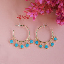 Load image into Gallery viewer, TRIBAL ZONE FRILLY C HOOP EARRING