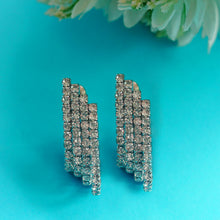 Load image into Gallery viewer, TRIBAL ZONE ROYAL SLIVER  STUD EARRINGS