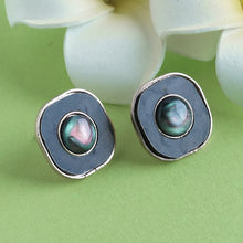 Load image into Gallery viewer, Elegant Mother of Pearl Stud Earrings