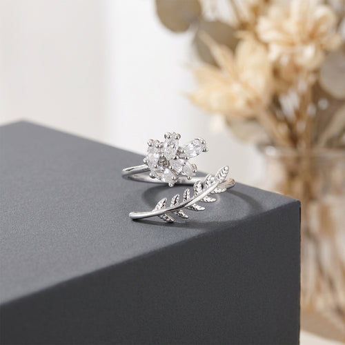 Silver Floral Leaf Ring