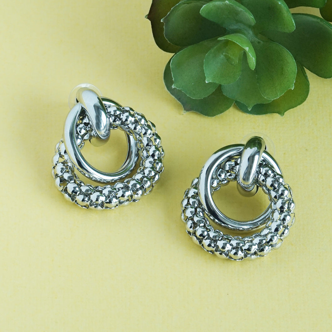 TRIBAL ZONE STUNNING STUD SLIVER EARRING