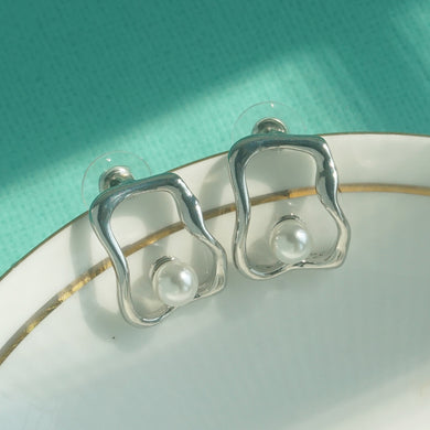 Modern Silver Frame Pearl Earrings