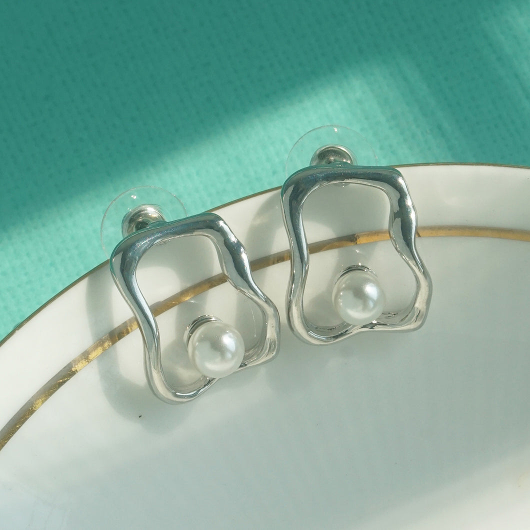 Modern Silver Frame Pearl Earrings