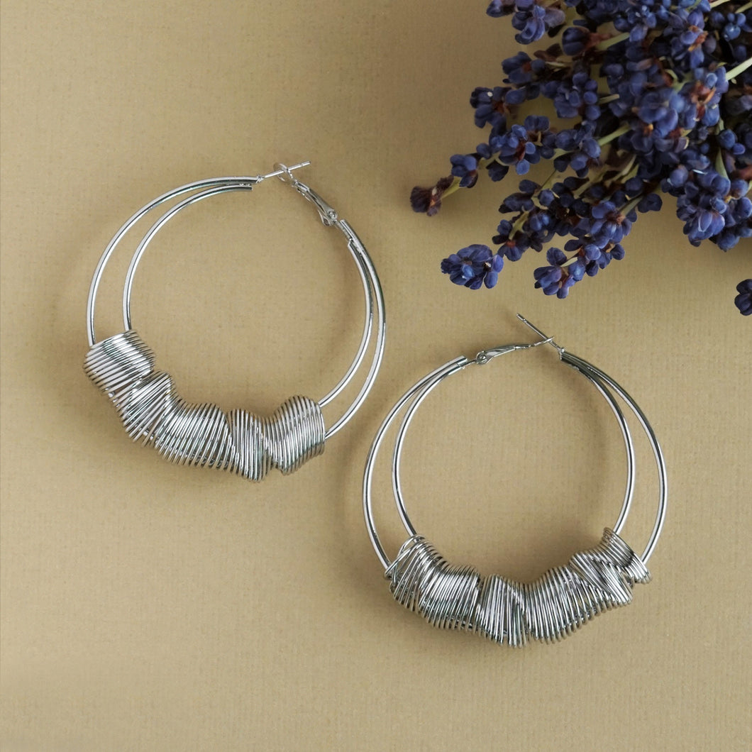 TRIBAL ZONE DESGINER SILVER  HOOP EARRING