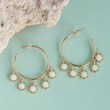 Load image into Gallery viewer, TRIBAL ZONE FRILLY C HOOP EARRING