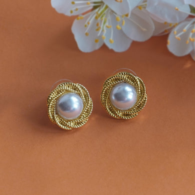 TRIBAL ZONE ELEGANT GOLDEN PEARL STUD EARRINGS