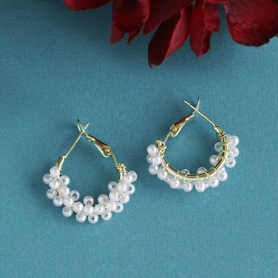 TRIBAL ZONE CLASSY GOLDEN WHITE BEAD HOOP EARRING