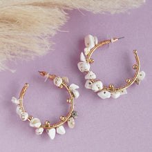 Load image into Gallery viewer, TRIBAL ZONE GOLDEN FANCY C HOOP EARRING