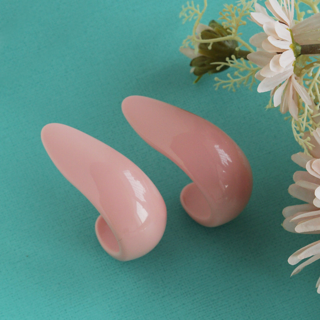 Trendy crescent moon-shaped earrings