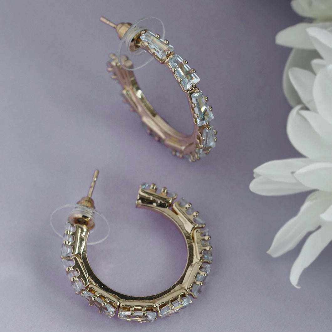 TRIBAL ZONE CLASSY HOOP EARRING