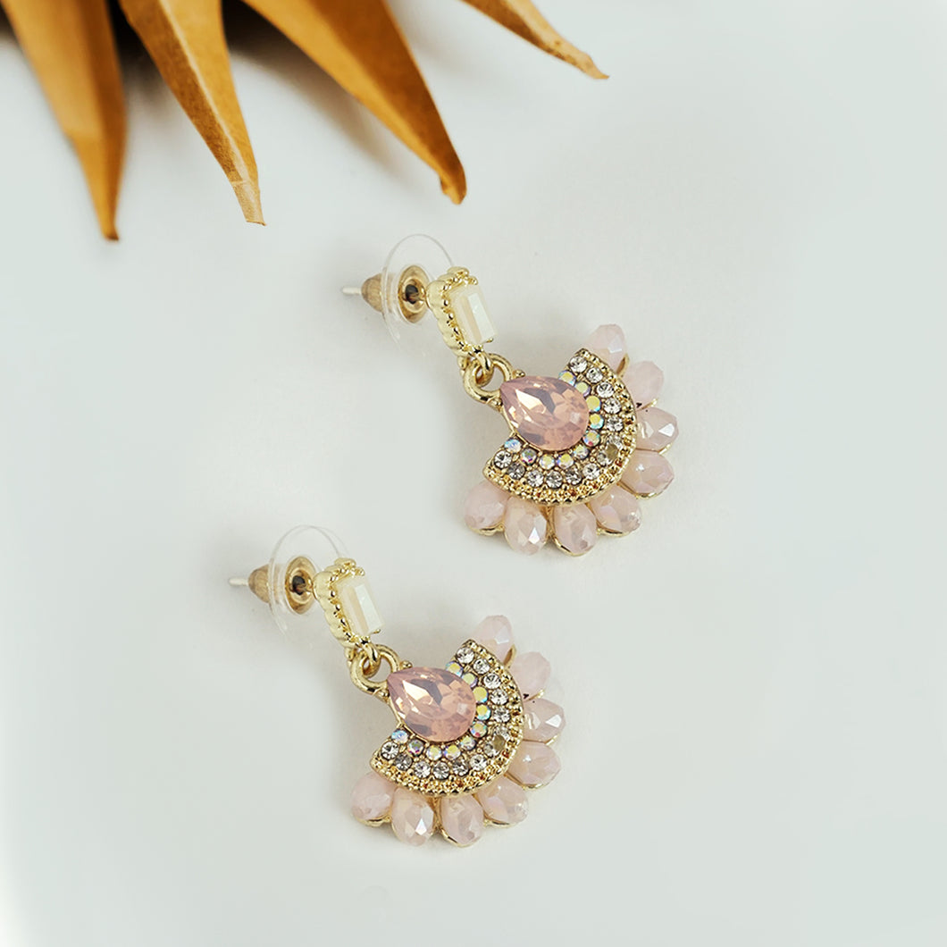 TRIBAL ZONE SHELL PINK MINI CHANDBALI EARRING
