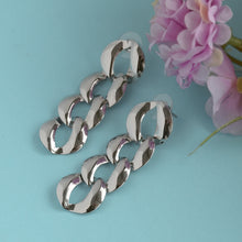 Load image into Gallery viewer, TRIBAL ZONE SLIVER CIRCULAR LINKED CHAIN DROP EARRING