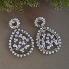 Load image into Gallery viewer, TRIBAL ZONE DESGINER TEAR DROP EARRING