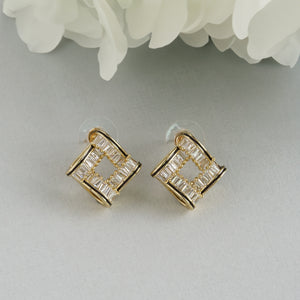 TRIBAL ZONE BEAUTIFUL CZ STONE SQUARE GOLDEN STUD EARRING