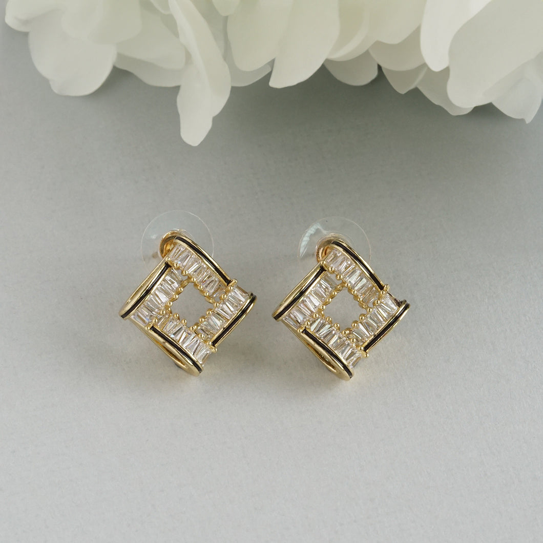 TRIBAL ZONE BEAUTIFUL CZ STONE SQUARE GOLDEN STUD EARRING