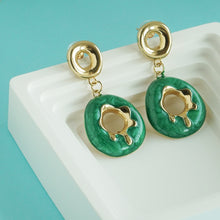 Load image into Gallery viewer, Drop Circular Earrings with gold accents