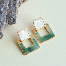 Load image into Gallery viewer, TRIBAL ZONE STYLISH GREEN SQUARE DROP EARRING