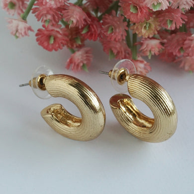 Classic Gold/Silver textured hoop earrings
