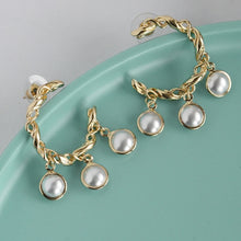 Load image into Gallery viewer, TRIBAL ZONE GOLDEN  DASHING C HOOP EARRING