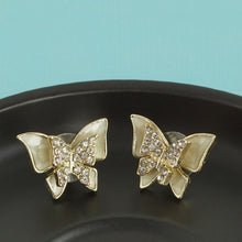 Load image into Gallery viewer, TRIBAL ZONE BEAUTIFUL BUTTERFLY STUD EARRING