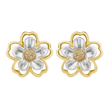 Load image into Gallery viewer, TRIBAL ZONE PRETTY SMALL WHITE FOLWER GOLDEN STUD EARRING