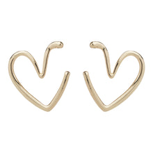 Load image into Gallery viewer, TRIBAL ZONE SWEET GOLDEN HEART STUD EARRING