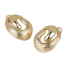 Load image into Gallery viewer, Modern Gold spiral stud earrings