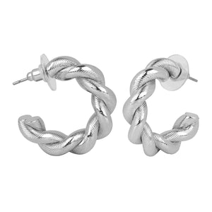 Hoop earrings with twisted design