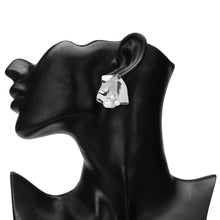 Load image into Gallery viewer, Modern Statement earrings with pearls
