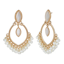 Load image into Gallery viewer, Ethnic Earrings with Pearl Details
