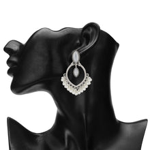 Load image into Gallery viewer, Ethnic Earrings with Pearl Details