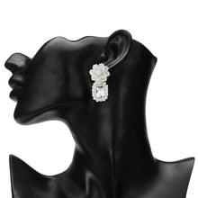 Load image into Gallery viewer, TRIBAL ZONE FLORAL DROP EARRING