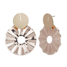 Load image into Gallery viewer, TRIBAL ZONE GOLDEN DROP EARRING