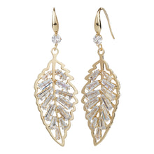 Load image into Gallery viewer, TIRBAL ZONE DAIMOND LEAF DROP EARRING