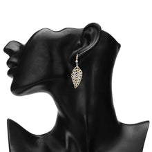 Load image into Gallery viewer, TIRBAL ZONE DAIMOND LEAF DROP EARRING