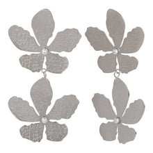 Load image into Gallery viewer, TRIBAL ZONE ELEGENT SLIVER FLOREL  DROP EARRING