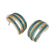 Load image into Gallery viewer, Classy Hoop Earrings