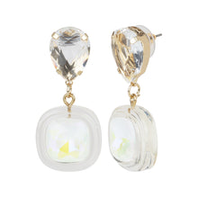 Load image into Gallery viewer, Gold earrings with clear crystal and stone