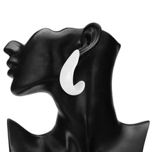 Load image into Gallery viewer, Trendy crescent moon-shaped earrings
