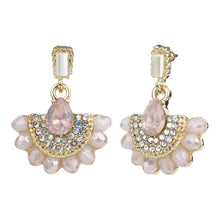 Load image into Gallery viewer, TRIBAL ZONE SHELL PINK MINI CHANDBALI EARRING