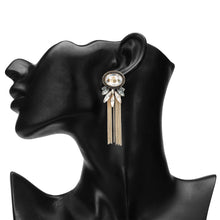 Load image into Gallery viewer, TRIBAL ZONE PEACH DROP EARRING