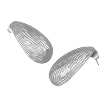 Load image into Gallery viewer, Ribbed Silver Drop Studs