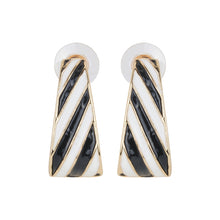 Load image into Gallery viewer, Striped Design Gold Accent Earrings