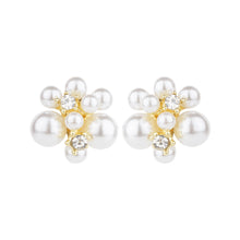 Load image into Gallery viewer, TRIBAL ZONE INVENTIVE GOLDEN PEARL ZX STONE STUD EARRING