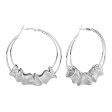 Load image into Gallery viewer, TRIBAL ZONE DESGINER SILVER  HOOP EARRING