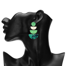 Load image into Gallery viewer, TRIBAL ZONE CLASSY GREEN RESIN DANGLER EARRING