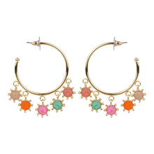 Load image into Gallery viewer, TRIBAL ZONE FRILLY C HOOP EARRING