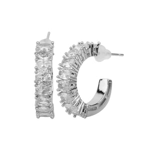TRIBAL ZONE STUNNING SILVER STUD EARRING